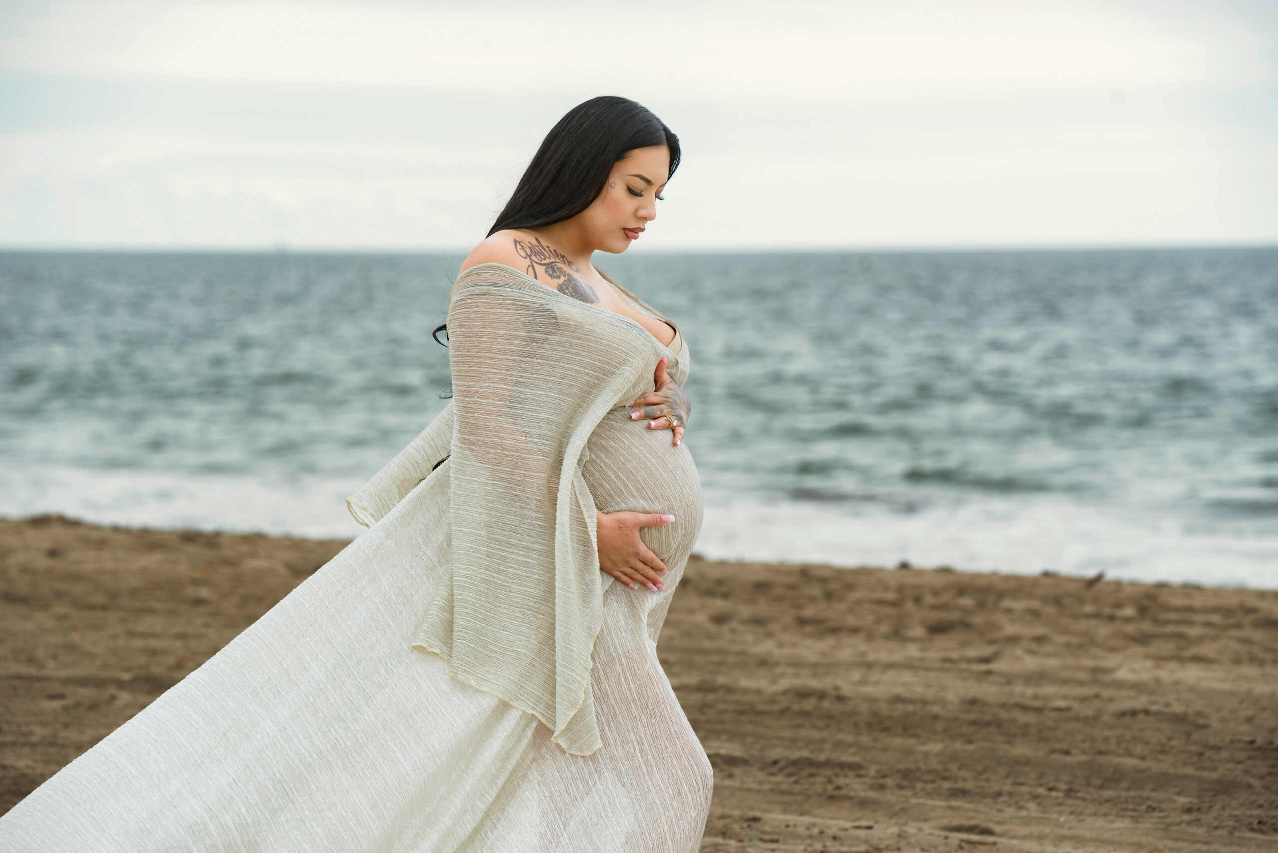 A Full-Circle Moment: A Heartfelt Long Beach Maternity Session